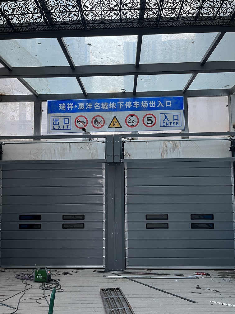 自动都兰快速门.jpg